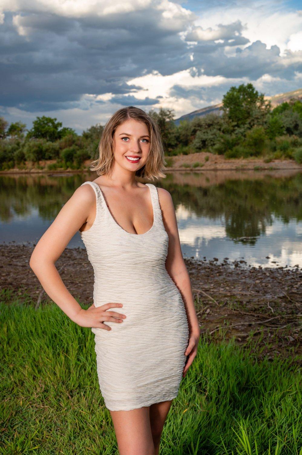 carousel-hero-element image-1