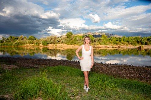 mobile - carousel-hero-element image-0