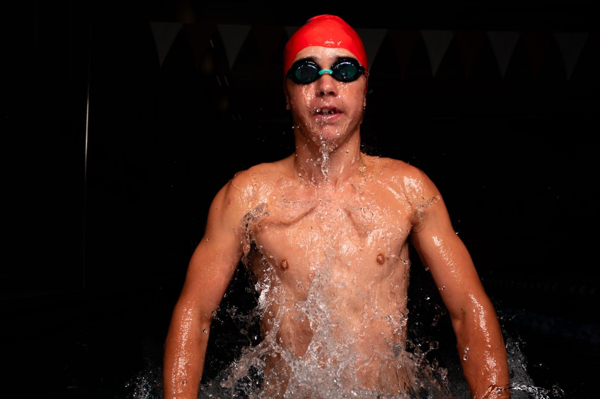 carousel-hero-element image-17