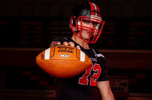 carousel-hero-element image-0