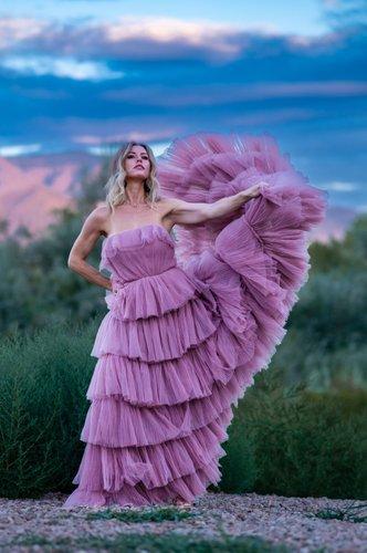 mobile - carousel-hero-element image-10